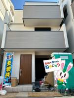 �Q����s��t��